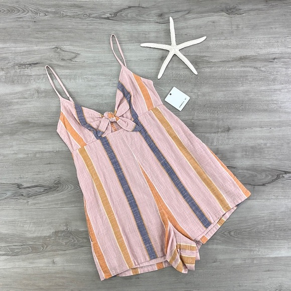 ☀️O’NEILL☀️ TATUM STRIPE ROMPER - Picture 2 of 12